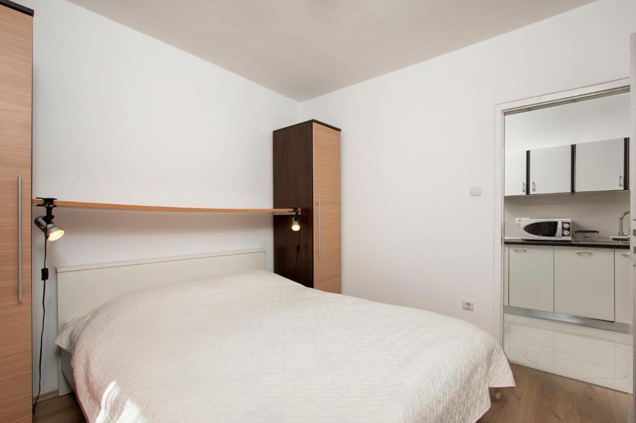Apartments Mandic プーラ エクステリア 写真