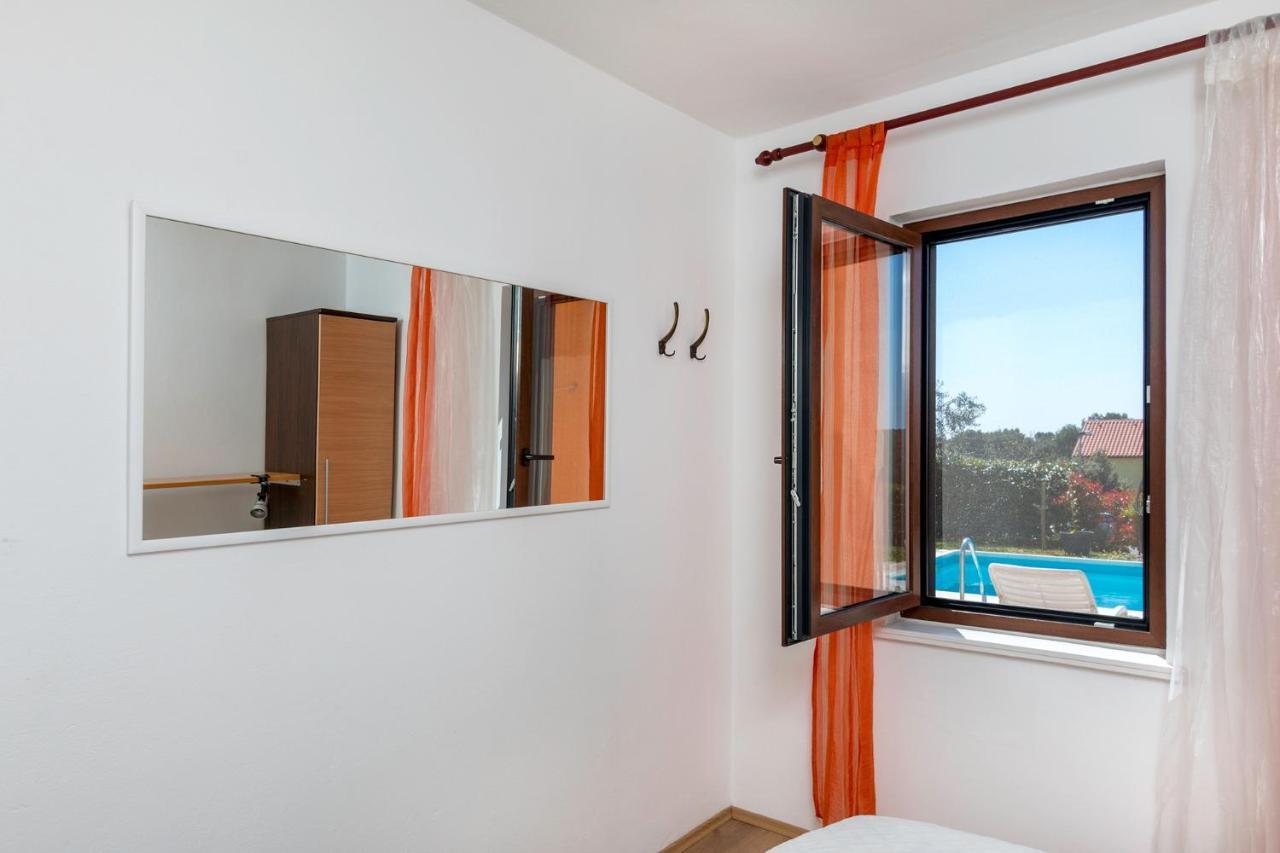 Apartments Mandic プーラ エクステリア 写真